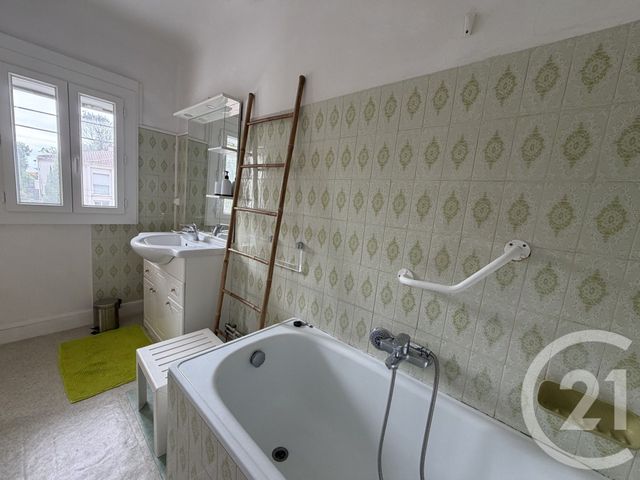 maison à vendre - 6 pièces - 122.1 m2 - ROYAN - 17 - POITOU-CHARENTES - Century 21 Grand Large
