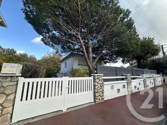 maison à vendre - 10 pièces - 264.9 m2 - ROYAN - 17 - POITOU-CHARENTES - Century 21 Grand Large