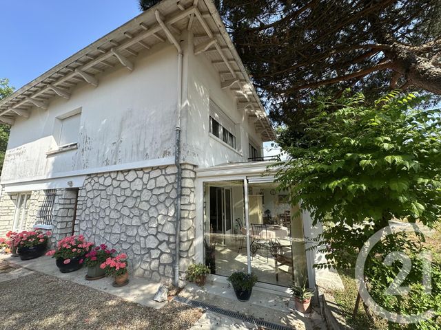 maison à vendre - 10 pièces - 264.9 m2 - ROYAN - 17 - POITOU-CHARENTES - Century 21 Grand Large