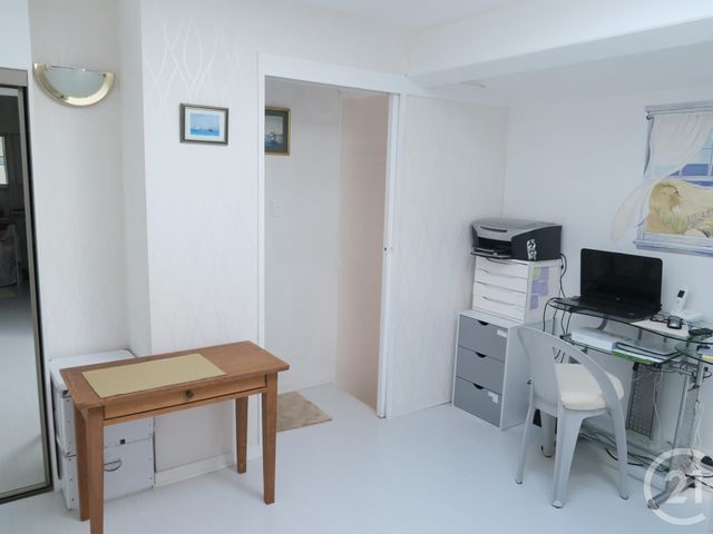 Afficher la photo en grand Appartement F3 à vendre - 3 pièces - 51.61 m2 - ST GEORGES DE DIDONNE - 17 - POITOU-CHARENTES - Century 21 Grand Large