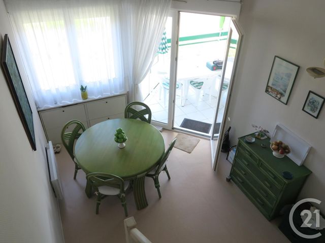 Afficher la photo en grand Appartement F3 à vendre - 3 pièces - 51.61 m2 - ST GEORGES DE DIDONNE - 17 - POITOU-CHARENTES - Century 21 Grand Large