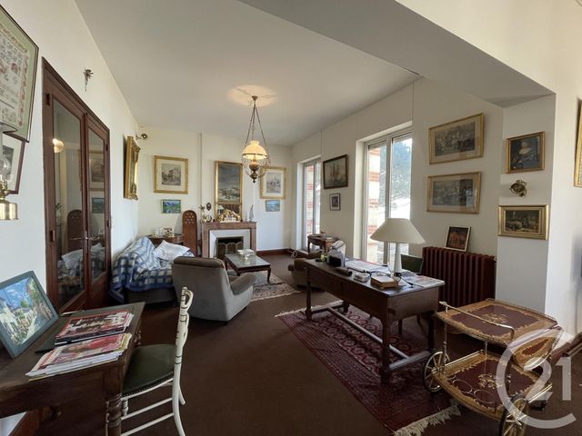 Afficher la photo en grand Appartement F5 à vendre - 5 pièces - 125.06 m2 - ROYAN - 17 - POITOU-CHARENTES - Century 21 Grand Large