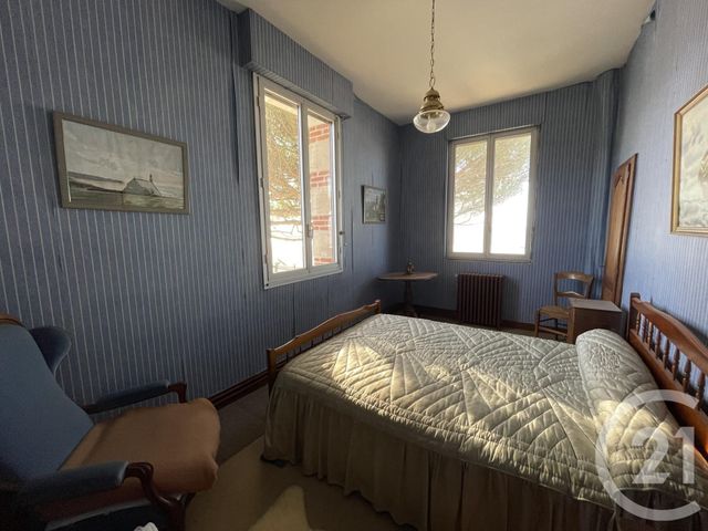 Afficher la photo en grand Appartement F5 à vendre - 5 pièces - 125.06 m2 - ROYAN - 17 - POITOU-CHARENTES - Century 21 Grand Large