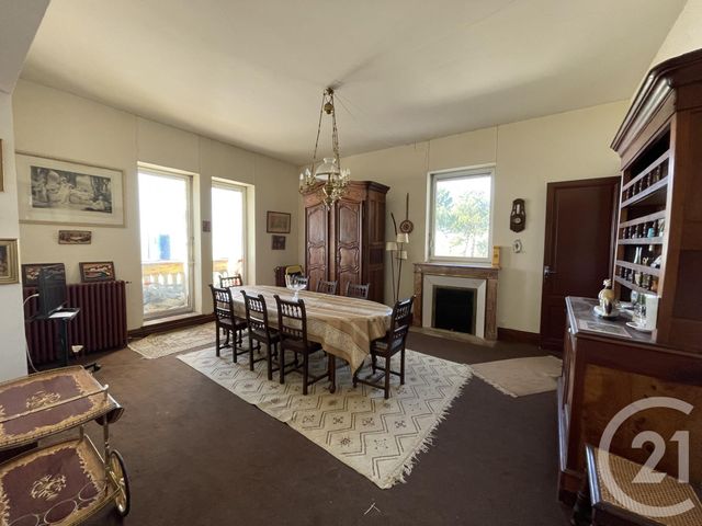 Afficher la photo en grand Appartement F5 à vendre - 5 pièces - 125.06 m2 - ROYAN - 17 - POITOU-CHARENTES - Century 21 Grand Large
