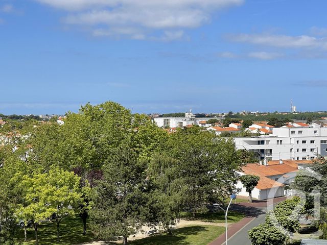 Appartement F4 à vendre - 4 pièces - 89.95 m2 - ROYAN - 17 - POITOU-CHARENTES - Century 21 Grand Large Appartement F4 à vendre - 4 pièces - 89.95 m2 - ROYAN - 17 - POITOU-CHARENTES - Century 21 Grand Large