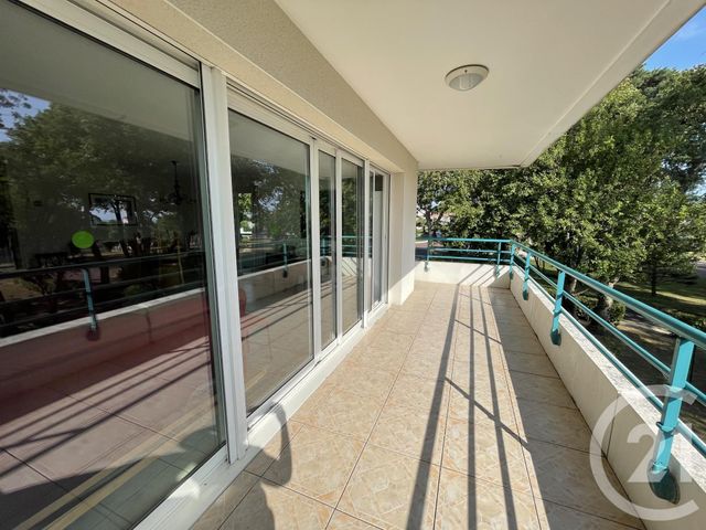 Appartement F5 à vendre - 5 pièces - 100.98 m2 - ROYAN - 17 - POITOU-CHARENTES - Century 21 Grand Large