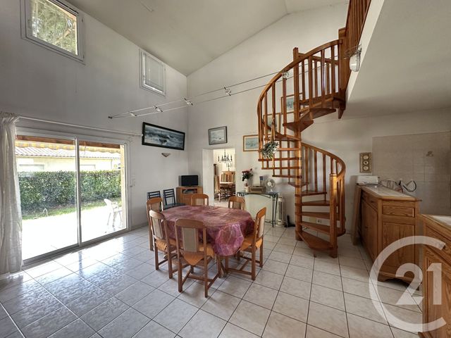 maison à vendre - 5 pièces - 145.26 m2 - ST PALAIS SUR MER - 17 - POITOU-CHARENTES - Century 21 Grand Large