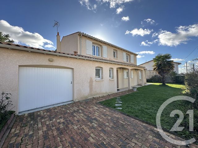 maison à vendre - 5 pièces - 145.26 m2 - ST PALAIS SUR MER - 17 - POITOU-CHARENTES - Century 21 Grand Large
