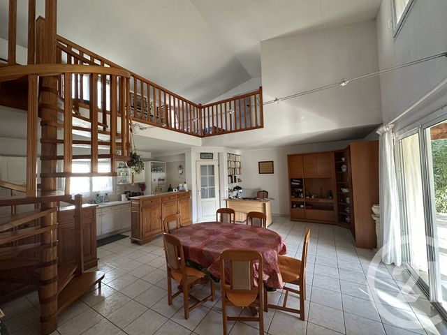 maison à vendre - 5 pièces - 145.26 m2 - ST PALAIS SUR MER - 17 - POITOU-CHARENTES - Century 21 Grand Large