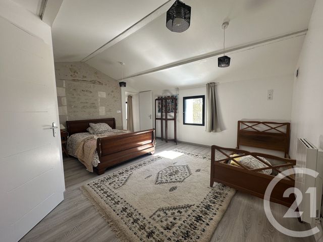 maison à vendre - 6 pièces - 210.0 m2 - SAUJON - 17 - POITOU-CHARENTES - Century 21 Grand Large