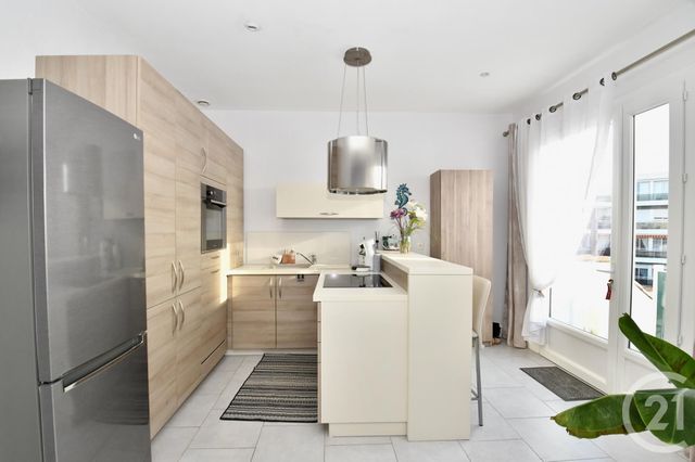 Appartement F2 à vendre - 2 pièces - 53.2 m2 - ROYAN - 17 - POITOU-CHARENTES - Century 21 Grand Large
