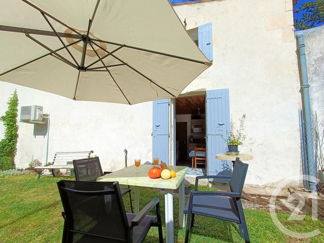 maison à vendre - 3 pièces - 82.0 m2 - SEMUSSAC - 17 - POITOU-CHARENTES - Century 21 Grand Large