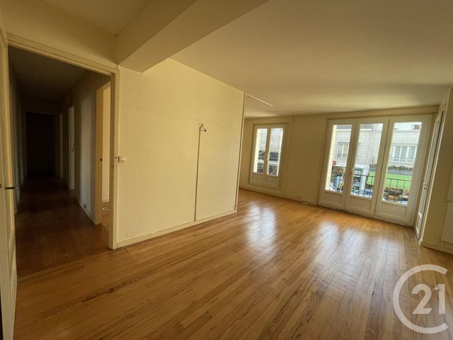 Appartement T4 à vendre - 4 pièces - 86.57 m2 - ROYAN - 17 - POITOU-CHARENTES - Century 21 Grand Large