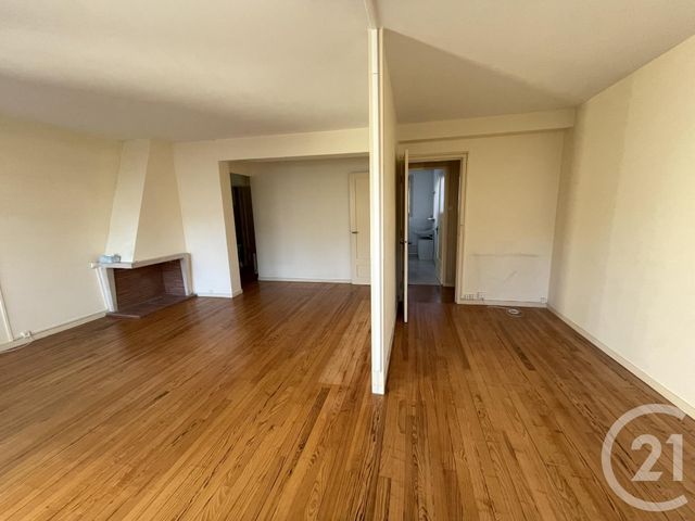 Appartement T4 à vendre - 4 pièces - 86.57 m2 - ROYAN - 17 - POITOU-CHARENTES - Century 21 Grand Large