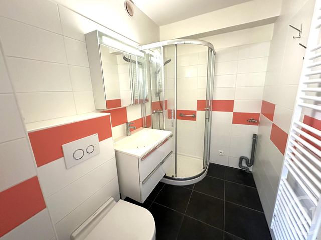 Appartement F2 à vendre - 2 pièces - 34.78 m2 - ROYAN - 17 - POITOU-CHARENTES - Century 21 Grand Large