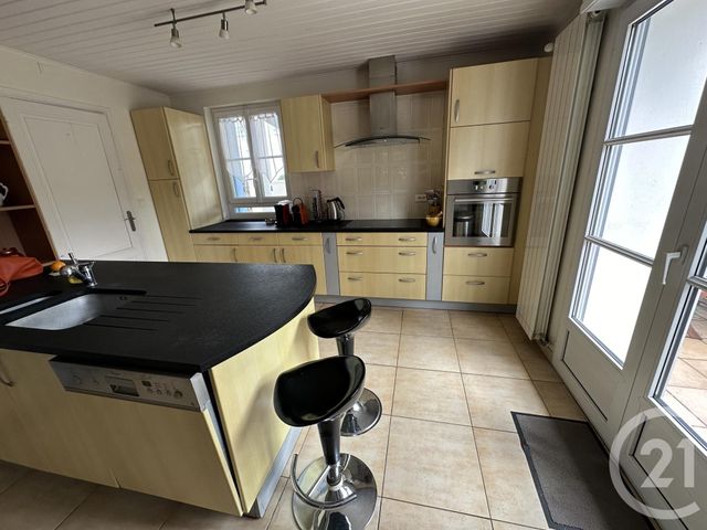 Afficher la photo en grand maison à vendre - 6 pièces - 155.62 m2 - ROYAN - 17 - POITOU-CHARENTES - Century 21 Grand Large