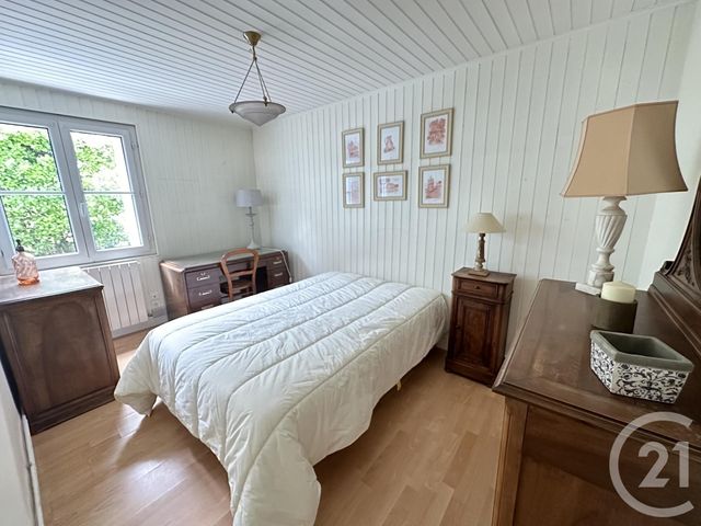 Afficher la photo en grand maison à vendre - 6 pièces - 155.62 m2 - ROYAN - 17 - POITOU-CHARENTES - Century 21 Grand Large