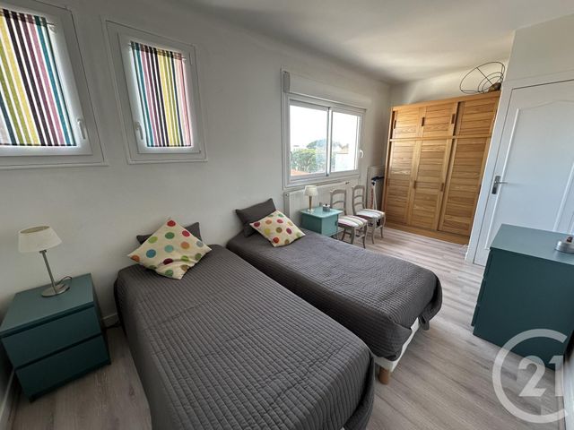 Appartement F2 à vendre - 2 pièces - 49.7 m2 - ROYAN - 17 - POITOU-CHARENTES - Century 21 Grand Large