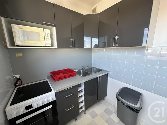 Appartement F2 à vendre - 2 pièces - 49.7 m2 - ROYAN - 17 - POITOU-CHARENTES - Century 21 Grand Large