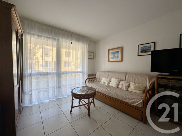 Appartement F2 à vendre - 2 pièces - 36.34 m2 - ROYAN - 17 - POITOU-CHARENTES - Century 21 Grand Large