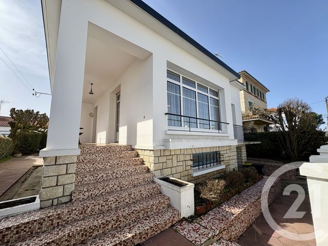 maison à vendre - 7 pièces - 144.87 m2 - ROYAN - 17 - POITOU-CHARENTES - Century 21 Grand Large