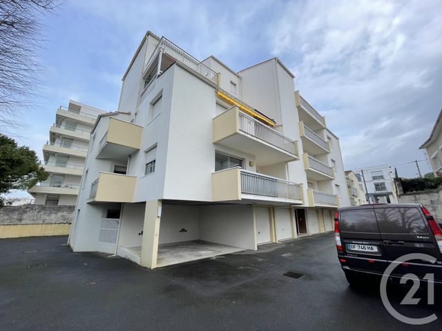 Appartement T3 à vendre - 3 pièces - 57.02 m2 - ROYAN - 17 - POITOU-CHARENTES - Century 21 Grand Large