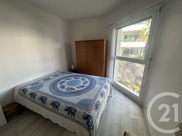 Appartement T3 à vendre - 3 pièces - 57.02 m2 - ROYAN - 17 - POITOU-CHARENTES - Century 21 Grand Large