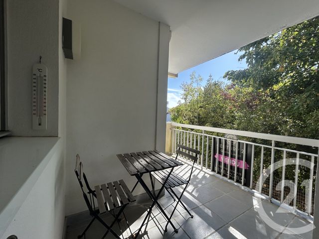 Appartement T3 à vendre - 3 pièces - 57.02 m2 - ROYAN - 17 - POITOU-CHARENTES - Century 21 Grand Large