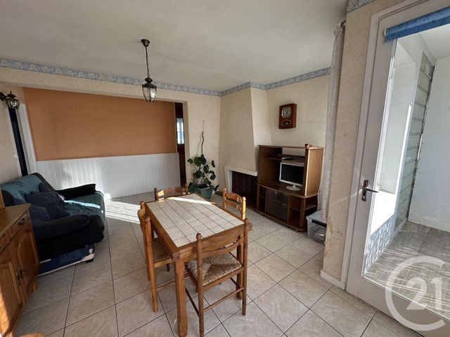 Appartement à vendre - 3 pièces - 63.03 m2 - ROYAN - 17 - POITOU-CHARENTES - Century 21 Grand Large