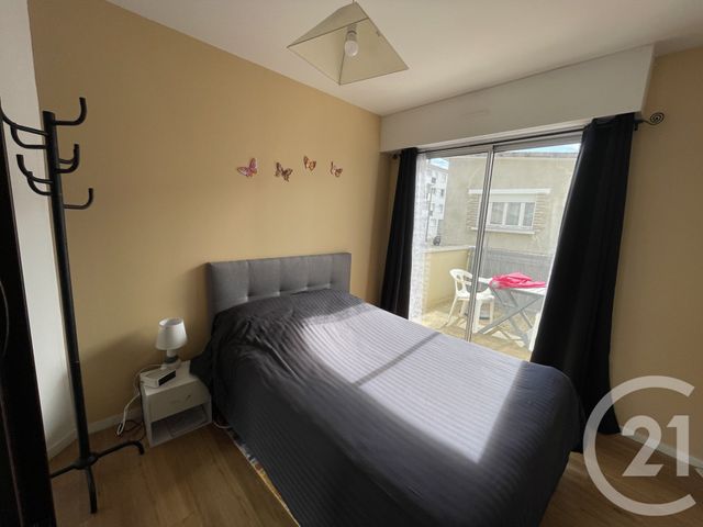 Appartement T2 à vendre - 2 pièces - 42.26 m2 - ROYAN - 17 - POITOU-CHARENTES - Century 21 Grand Large