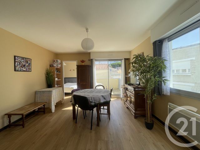 Appartement T2 à vendre - 2 pièces - 42.26 m2 - ROYAN - 17 - POITOU-CHARENTES - Century 21 Grand Large