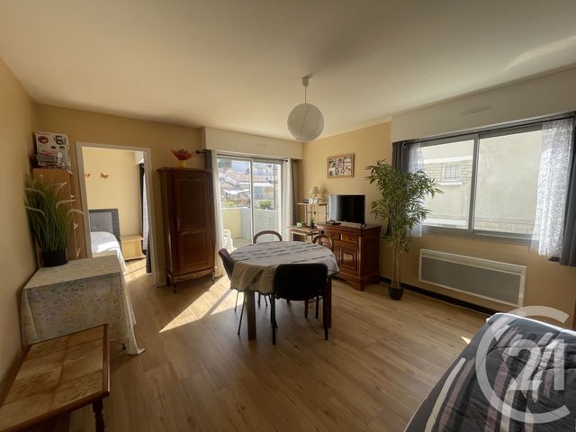 Appartement T2 à vendre - 2 pièces - 42.26 m2 - ROYAN - 17 - POITOU-CHARENTES - Century 21 Grand Large