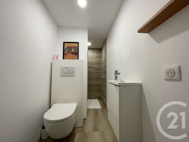 Afficher la photo en grand maison à vendre - 8 pièces - 199.24 m2 - ROYAN - 17 - POITOU-CHARENTES - Century 21 Grand Large