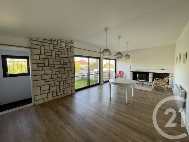 Afficher la photo en grand maison à vendre - 8 pièces - 199.24 m2 - ROYAN - 17 - POITOU-CHARENTES - Century 21 Grand Large