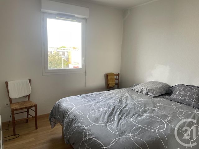 Appartement T3 à vendre - 3 pièces - 62.0 m2 - ROYAN - 17 - POITOU-CHARENTES - Century 21 Grand Large