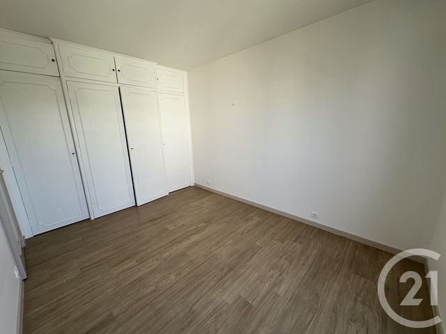 Appartement F3 à louer - 3 pièces - 69.28 m2 - ROYAN - 17 - POITOU-CHARENTES - Century 21 Grand Large