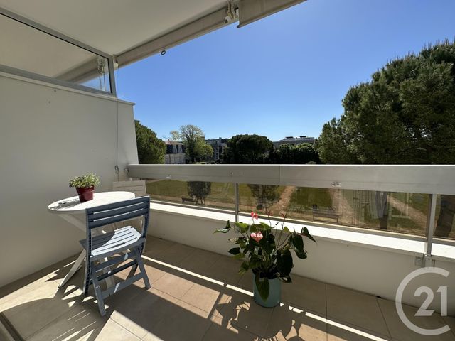Appartement F3 à vendre - 3 pièces - 72.18 m2 - ROYAN - 17 - POITOU-CHARENTES - Century 21 Grand Large