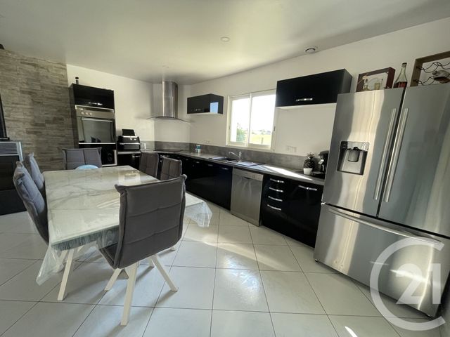 maison à vendre - 4 pièces - 114.28 m2 - ST SULPICE DE ROYAN - 17 - POITOU-CHARENTES - Century 21 Grand Large