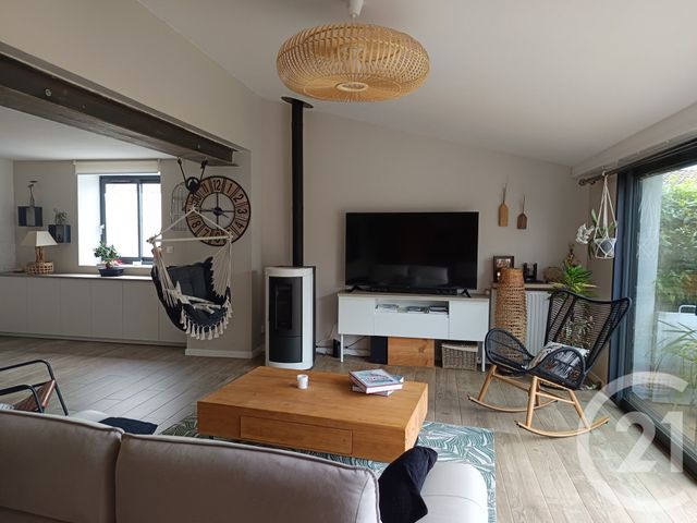 maison à vendre - 5 pièces - 152.97 m2 - CHENAC ST SEURIN D UZET - 17 - POITOU-CHARENTES - Century 21 Grand Large