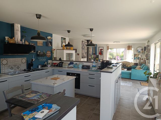 maison à vendre - 4 pièces - 106.06 m2 - MORTAGNE SUR GIRONDE - 17 - POITOU-CHARENTES - Century 21 Grand Large