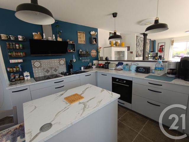 maison à vendre - 4 pièces - 106.06 m2 - MORTAGNE SUR GIRONDE - 17 - POITOU-CHARENTES - Century 21 Grand Large