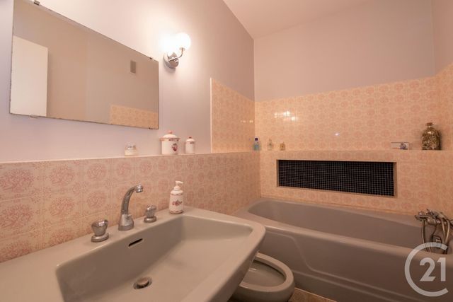 Appartement F3 à vendre - 3 pièces - 76.5 m2 - ST GEORGES DE DIDONNE - 17 - POITOU-CHARENTES - Century 21 Grand Large