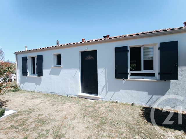 maison à vendre - 5 pièces - 102.94 m2 - CORME ECLUSE - 17 - POITOU-CHARENTES - Century 21 Grand Large