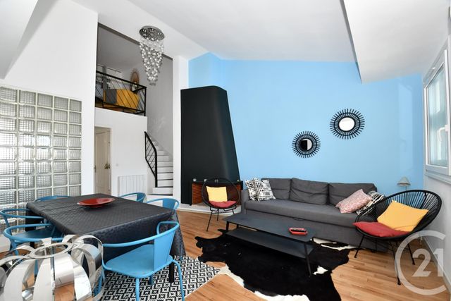 Appartement F3 à louer - 3 pièces - 74.08 m2 - ROYAN - 17 - POITOU-CHARENTES - Century 21 Grand Large