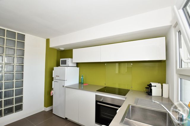Appartement F3 à louer - 3 pièces - 74.08 m2 - ROYAN - 17 - POITOU-CHARENTES - Century 21 Grand Large