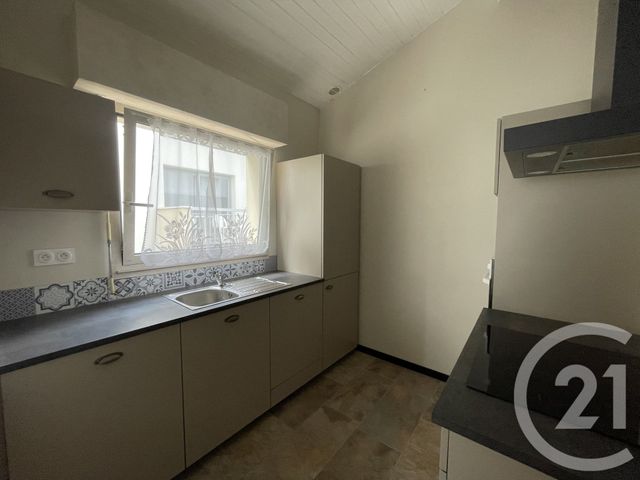 Appartement T3 à vendre - 3 pièces - 111.62 m2 - ROYAN - 17 - POITOU-CHARENTES - Century 21 Grand Large