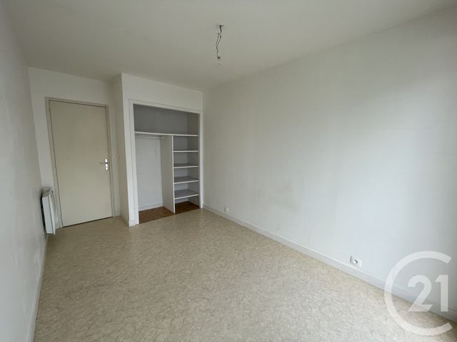 Appartement T3 à vendre - 3 pièces - 111.62 m2 - ROYAN - 17 - POITOU-CHARENTES - Century 21 Grand Large