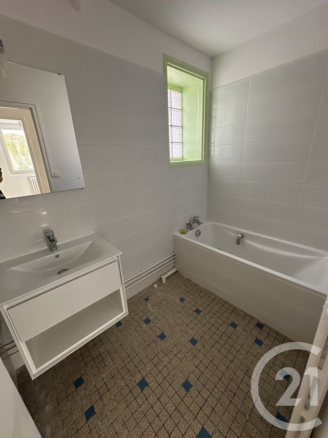 maison à vendre - 7 pièces - 133.7 m2 - ROYAN - 17 - POITOU-CHARENTES - Century 21 Grand Large