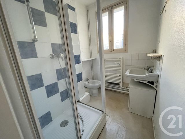 Appartement T4 à vendre - 4 pièces - 86.57 m2 - ROYAN - 17 - POITOU-CHARENTES - Century 21 Grand Large