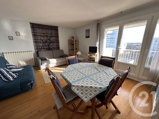 Appartement F2 à vendre - 2 pièces - 52.66 m2 - ROYAN - 17 - POITOU-CHARENTES - Century 21 Grand Large